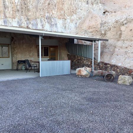 Dug Out B&B Coober Pedy Εξωτερικό φωτογραφία