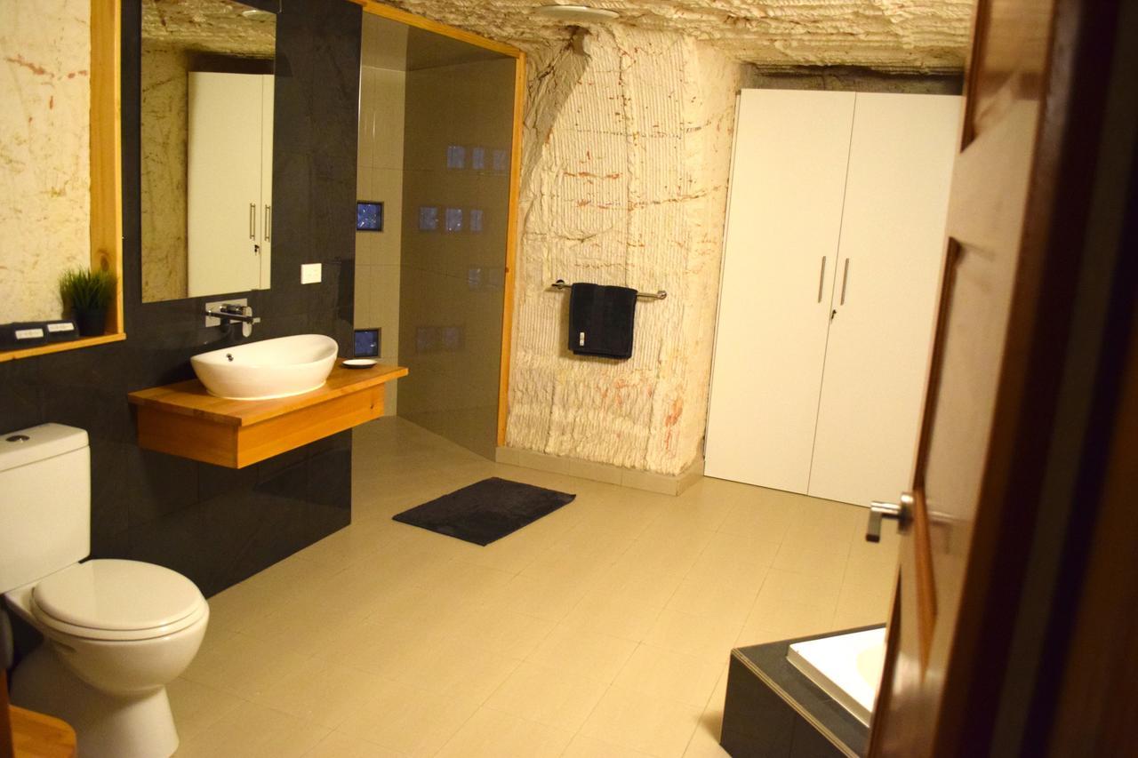 Dug Out B&B Coober Pedy Εξωτερικό φωτογραφία