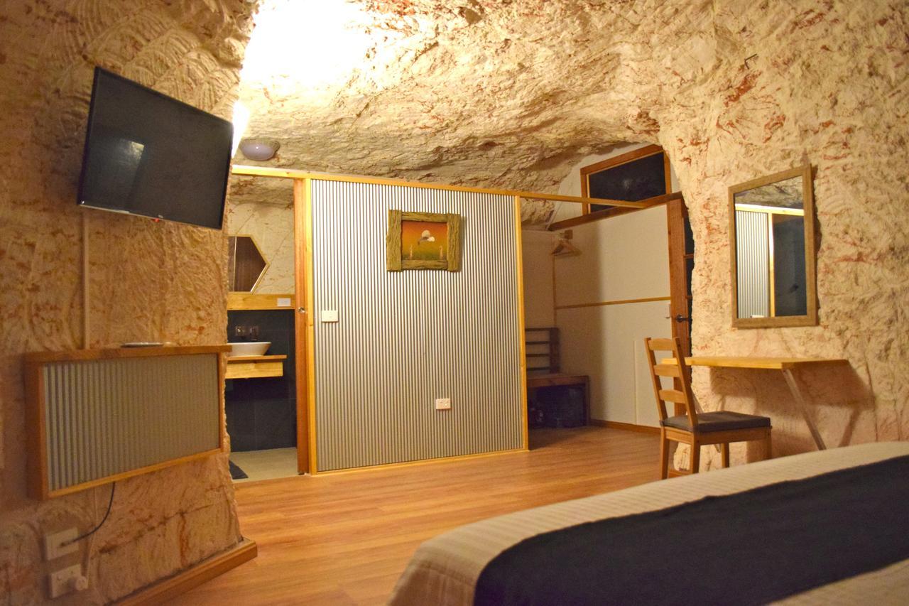 Dug Out B&B Coober Pedy Εξωτερικό φωτογραφία