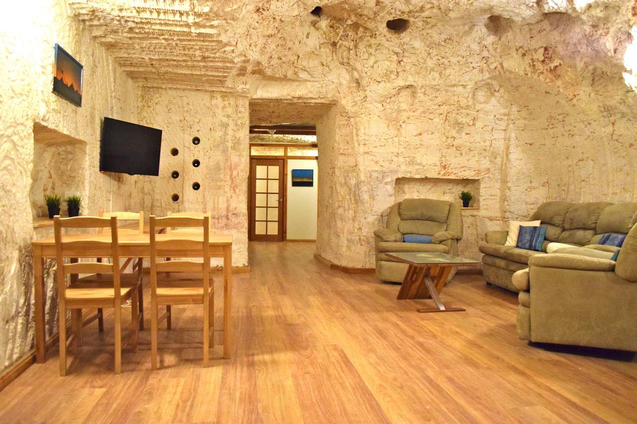 Dug Out B&B Coober Pedy Εξωτερικό φωτογραφία