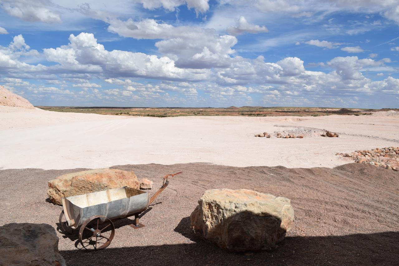 Dug Out B&B Coober Pedy Εξωτερικό φωτογραφία