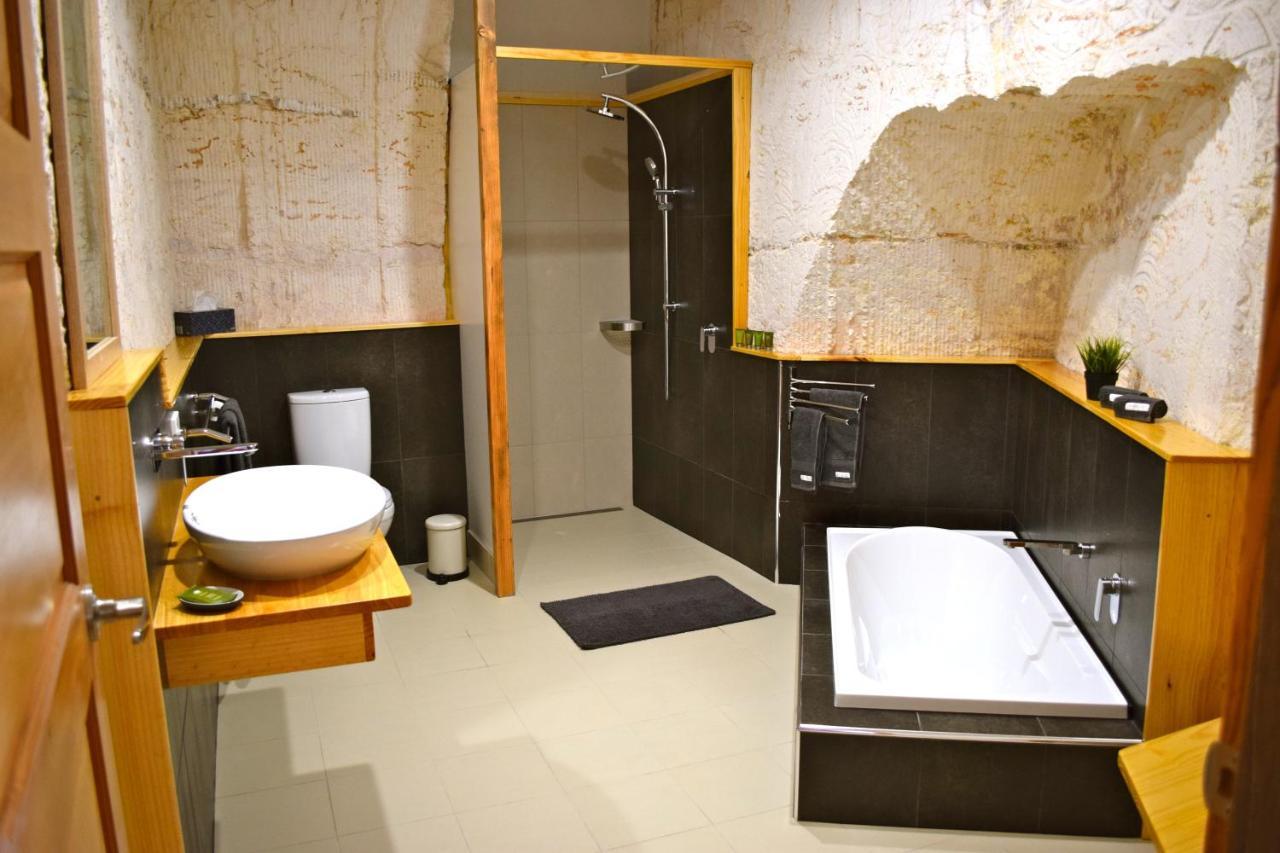 Dug Out B&B Coober Pedy Εξωτερικό φωτογραφία
