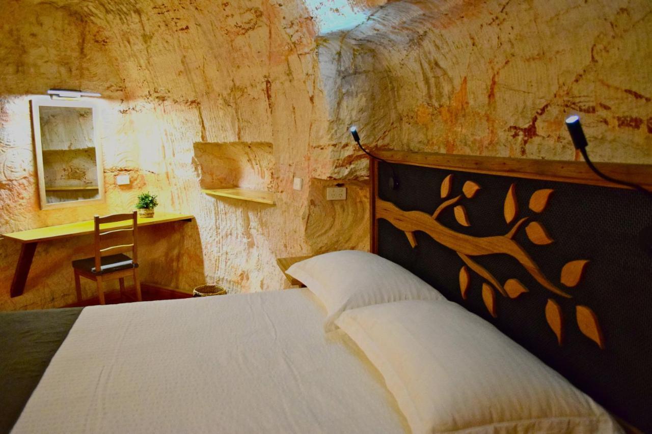 Dug Out B&B Coober Pedy Εξωτερικό φωτογραφία